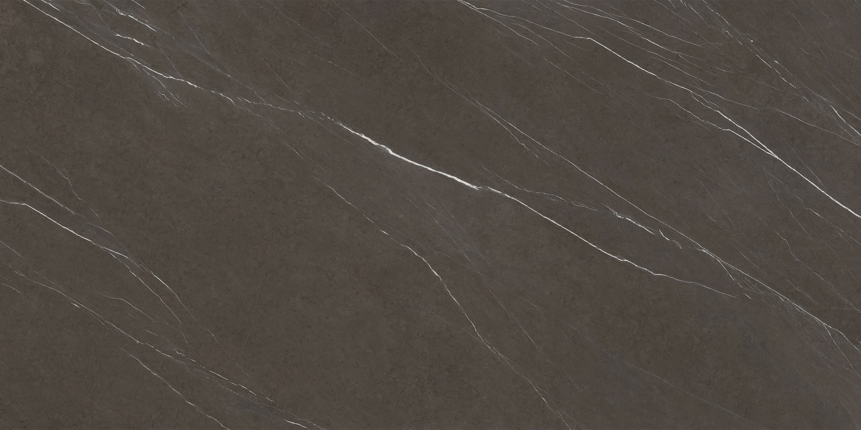 Épaisseur et finition de tranche du coloris Pietra Grey