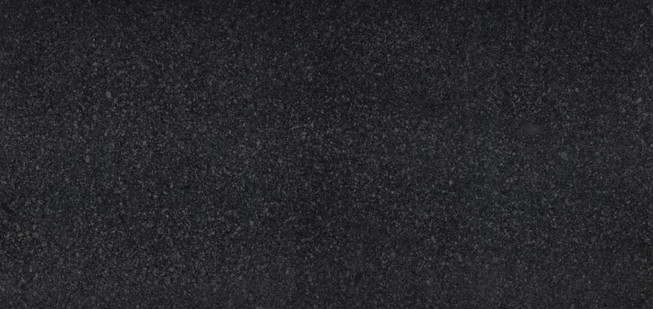 Épaisseur et finition de tranche du coloris Noir Angola