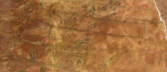 Épaisseur et finition de tranche du coloris Rosso Damasco