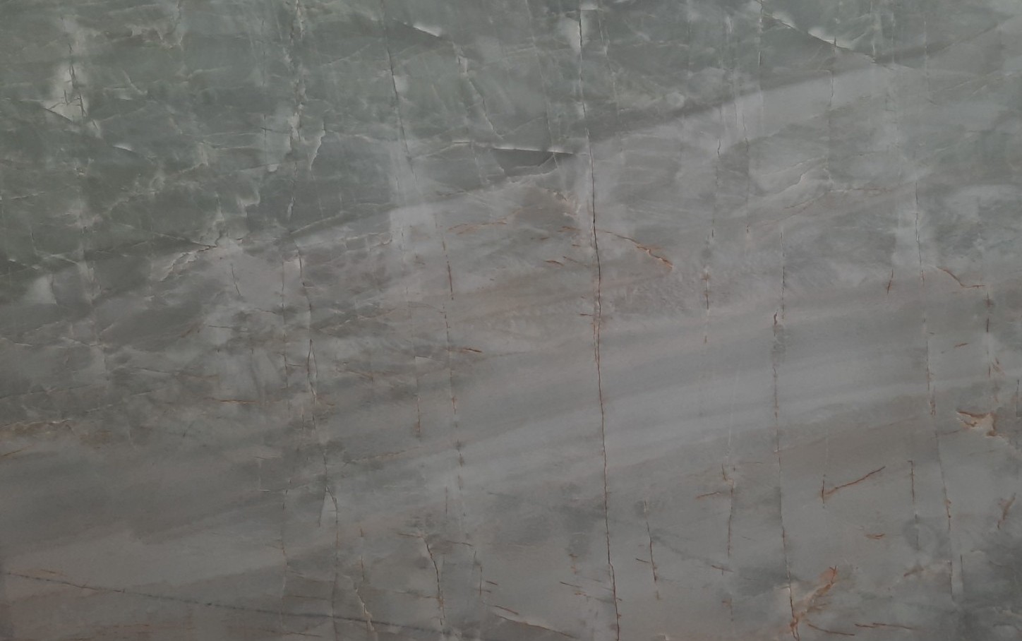 Épaisseur et finition de tranche du coloris Vert Menthol